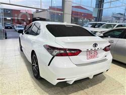 تۆیۆتا کامری